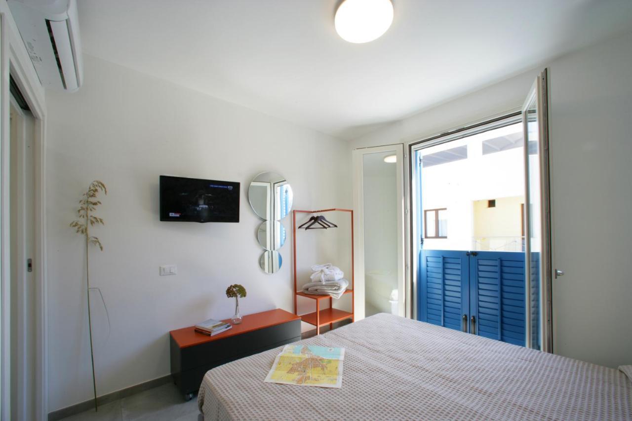 Itaca E Medea - Appartamenti Con Idromassaggio In Terrazza San Vito Lo Capo Exterior photo